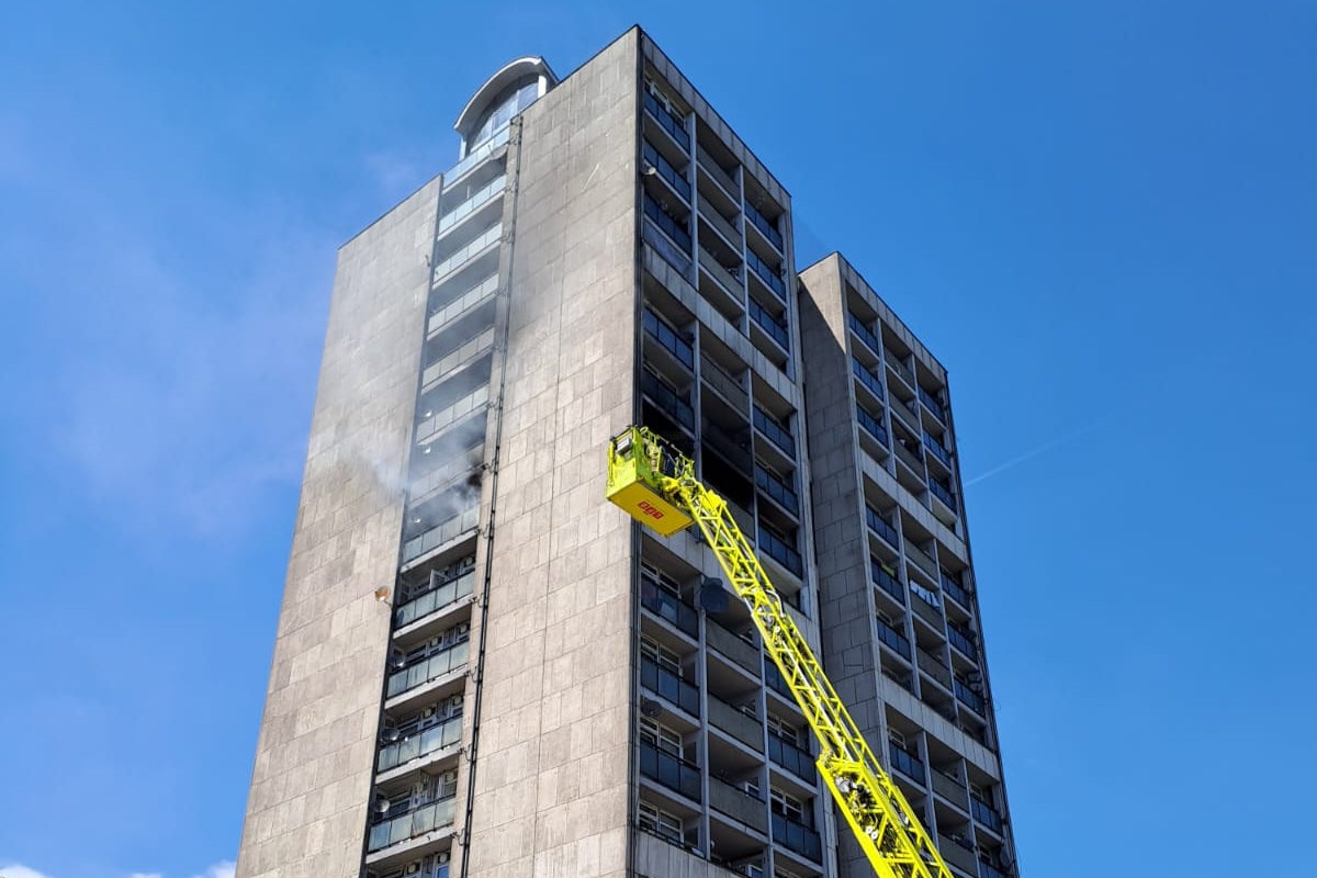 More than 70 firefighters tackle blaze at London block of flats