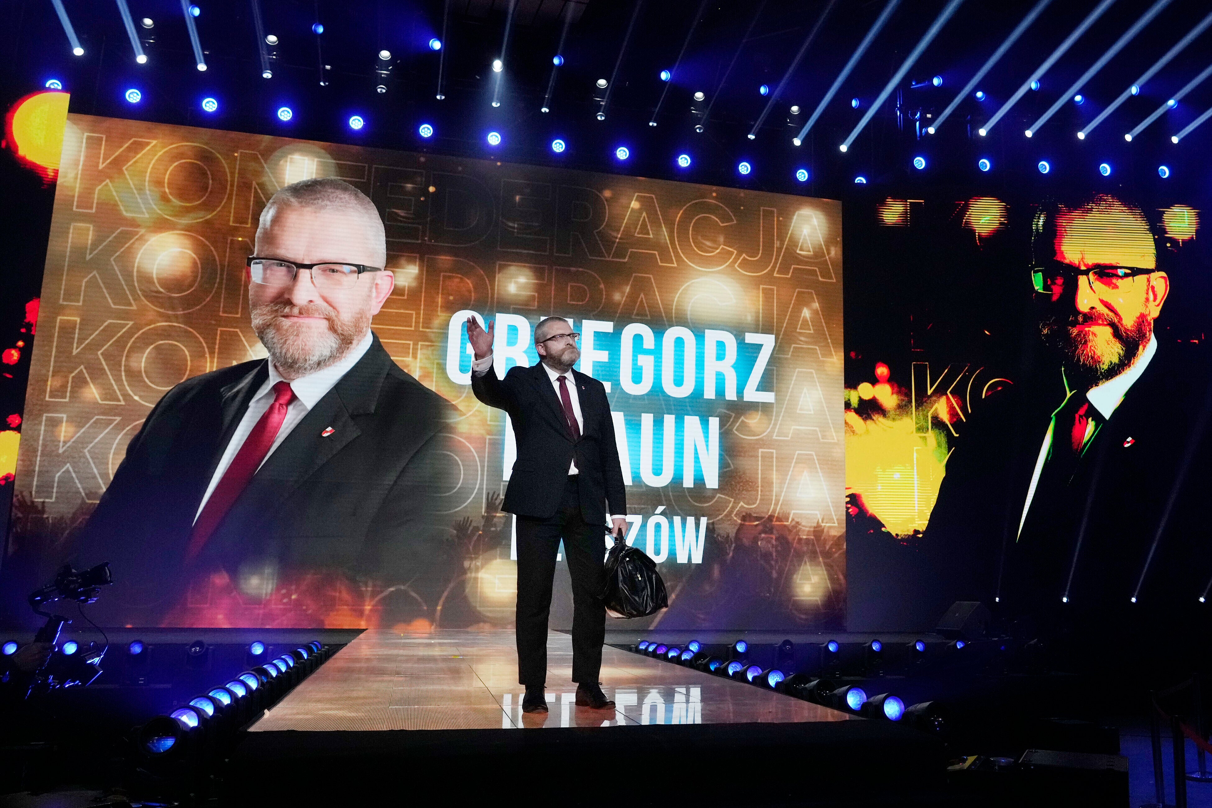 POLONIA-LEGISLADOR-AUSCHWITZ