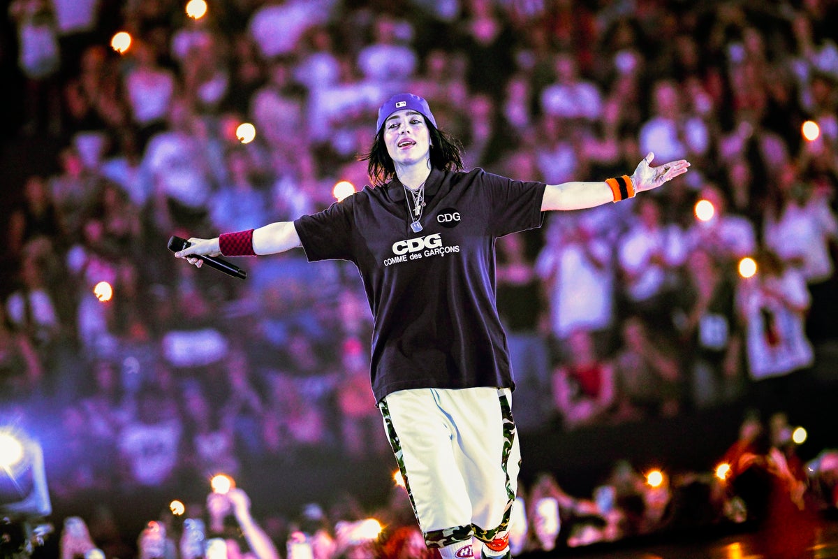 Billie Eilish shows off an introvert’s approach to pop spectacle at her London show