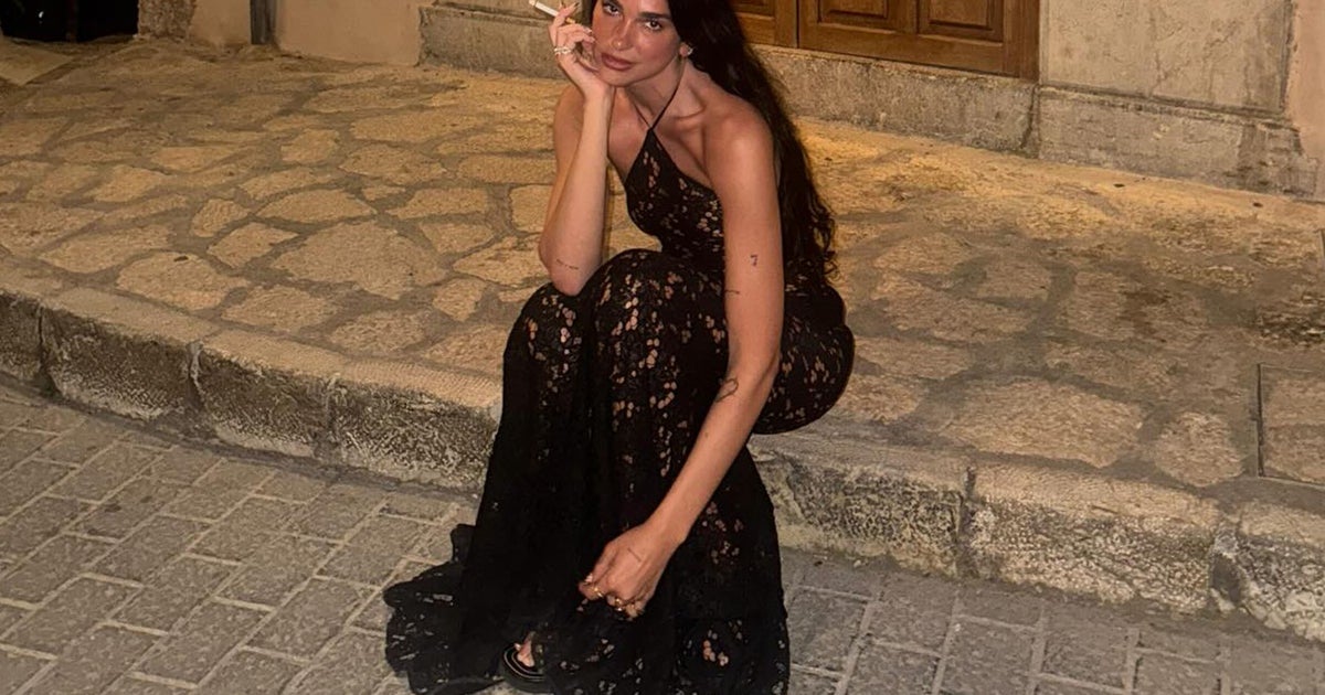 dua lipa cigarette brand Here's how to do it, – I gave up smoking 40 cigarettes a day in 15 minutes, and this is how 6 celebrities you didn't know