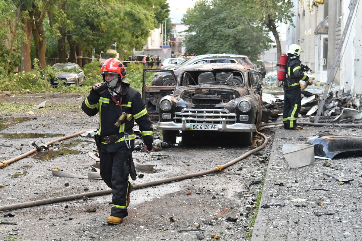 Russian drone and cruise missile attacks kill at least 2 in Ukraine