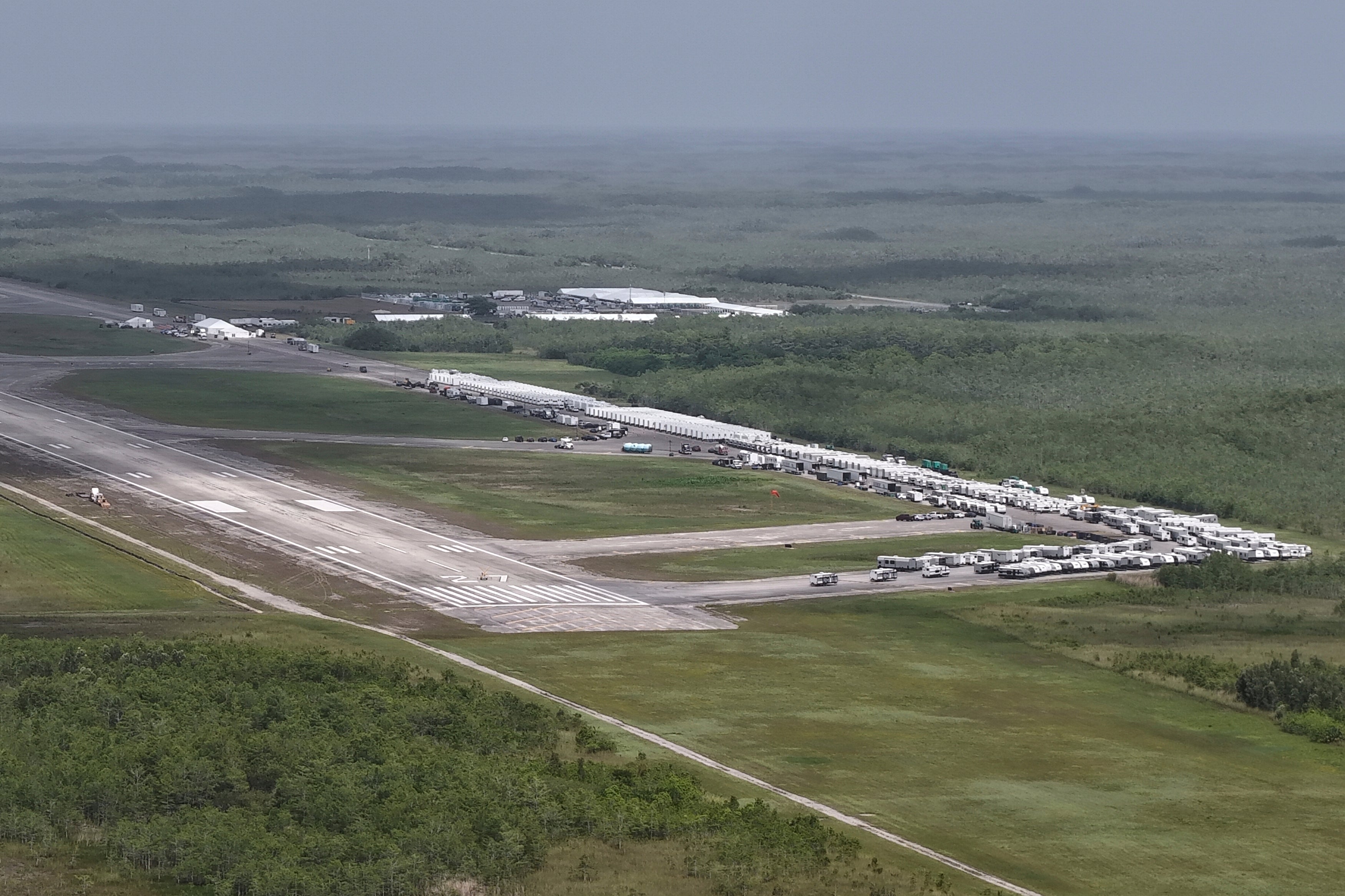 FLORIDA-CÁRCEL PARA INMIGRANTES