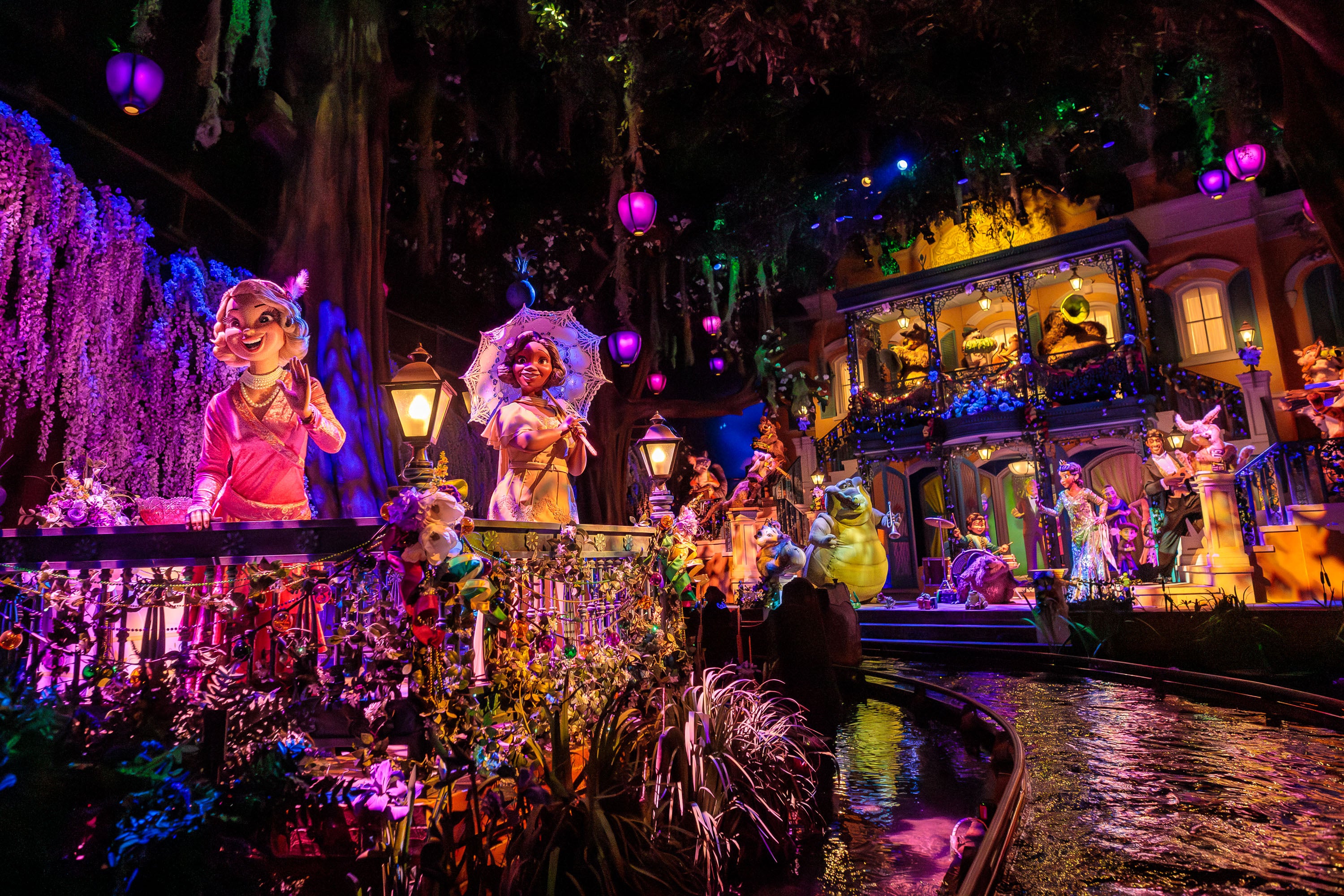 The Vance family visited the reimagined Tiana’s Bayou Adventure ride on Saturday despite other Republican lawmakers' disapproval of it being reimagined from the original Splash Mountain.