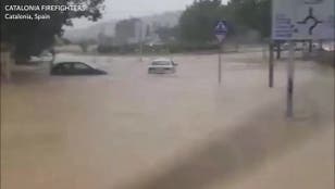 Spain battles severe floods as cars submerged and roads turn to rivers