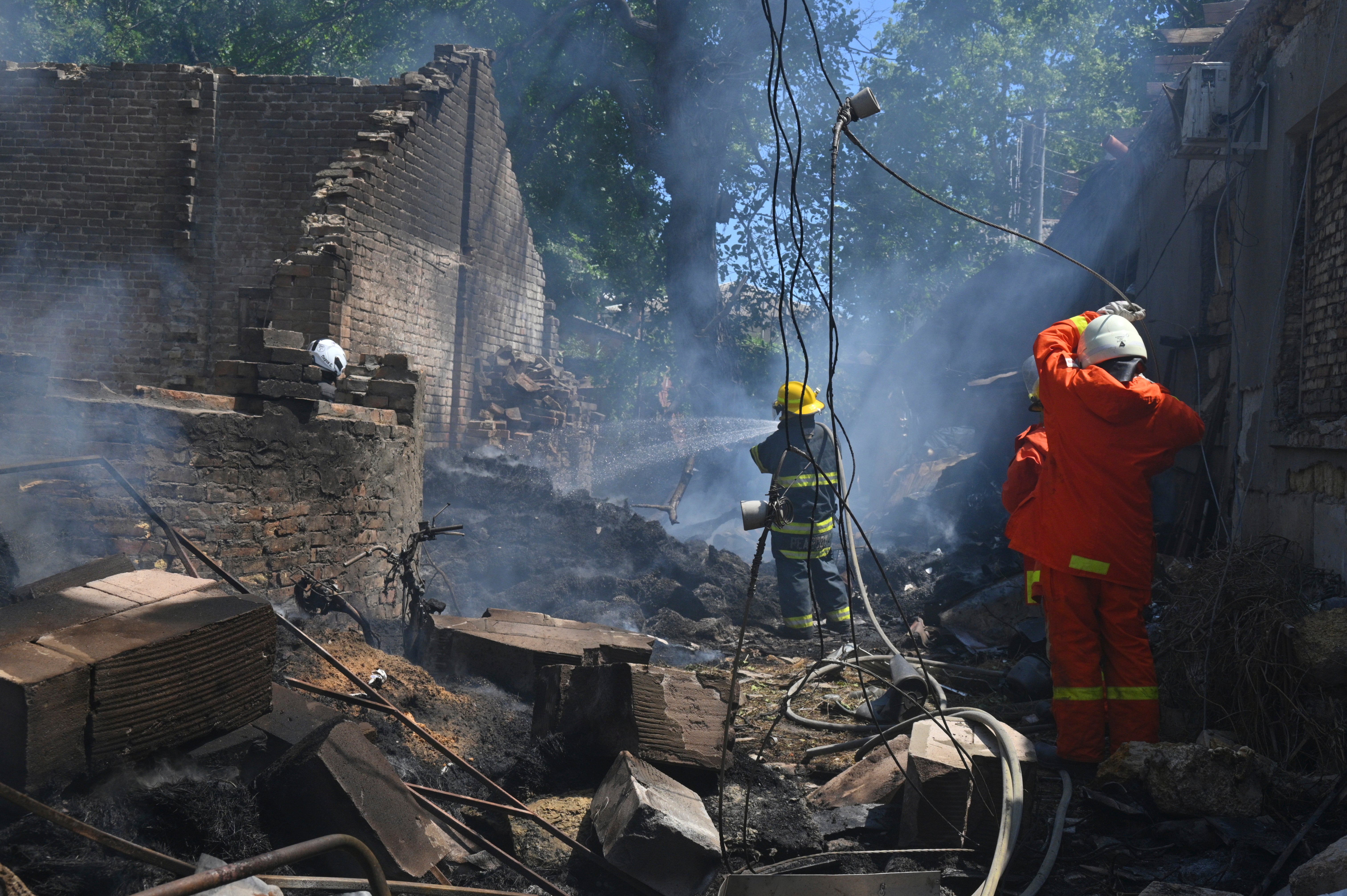 Emergency services work for fire extinguishing after Russian attacks in Odessa, Ukraine, Friday, 11. July 2025. Years.