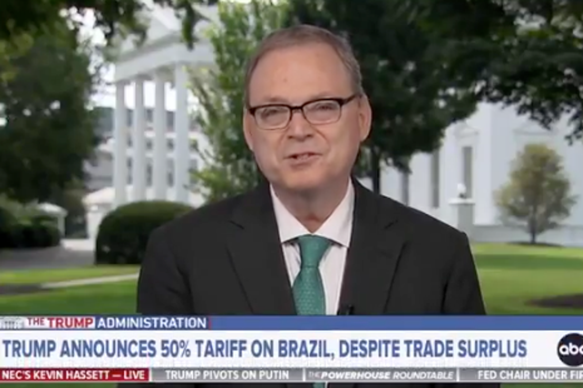Trump’s anger over Bolsonaro case leaves top adviser fumbling to justify ‘punishing’ tariffs on Brazil: ‘So, what is it?’