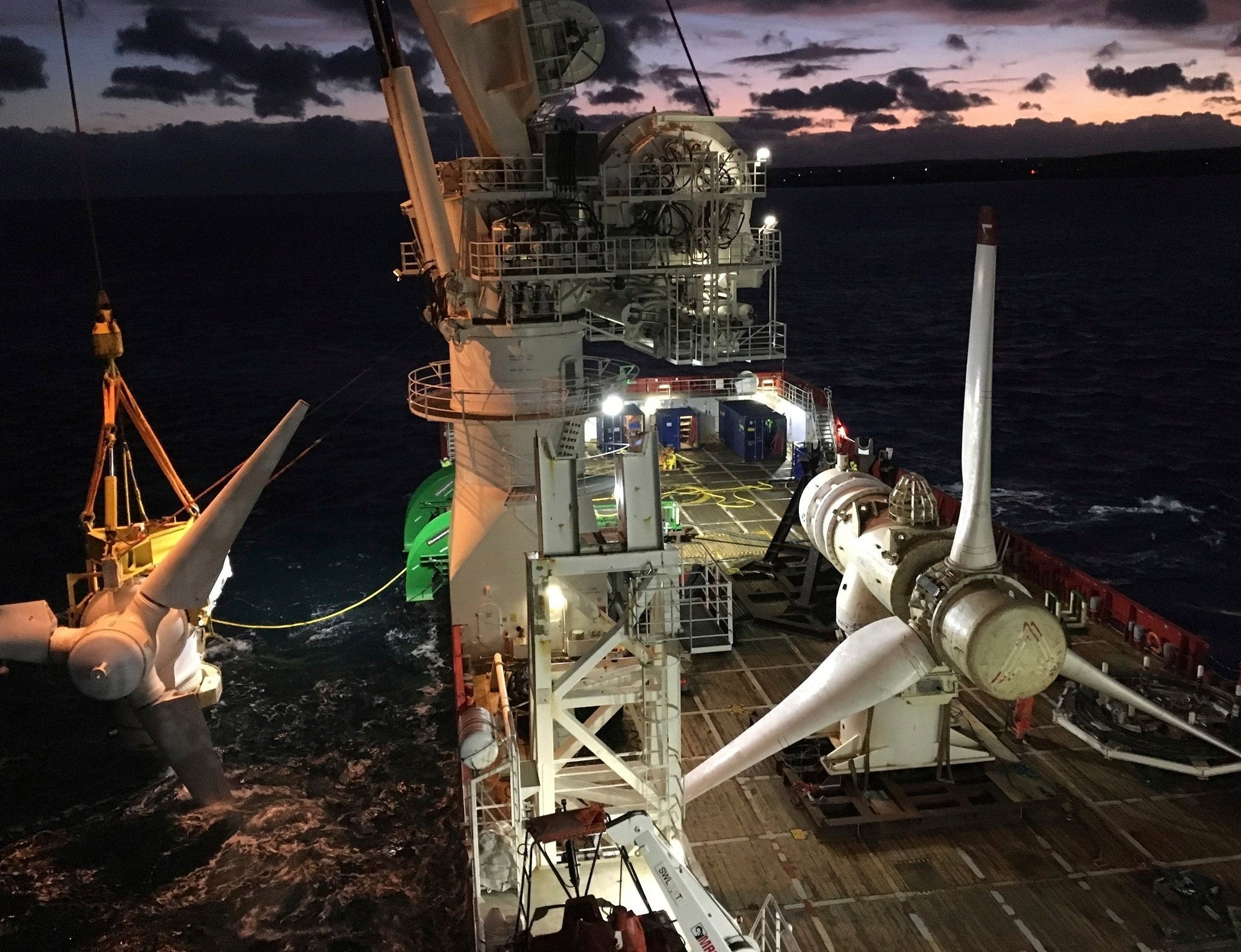 ESCOCIA-ENERGÍA MAREOMOTRIZ