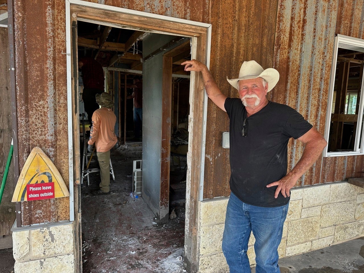 Texas Flooding Volunteer Cleanup