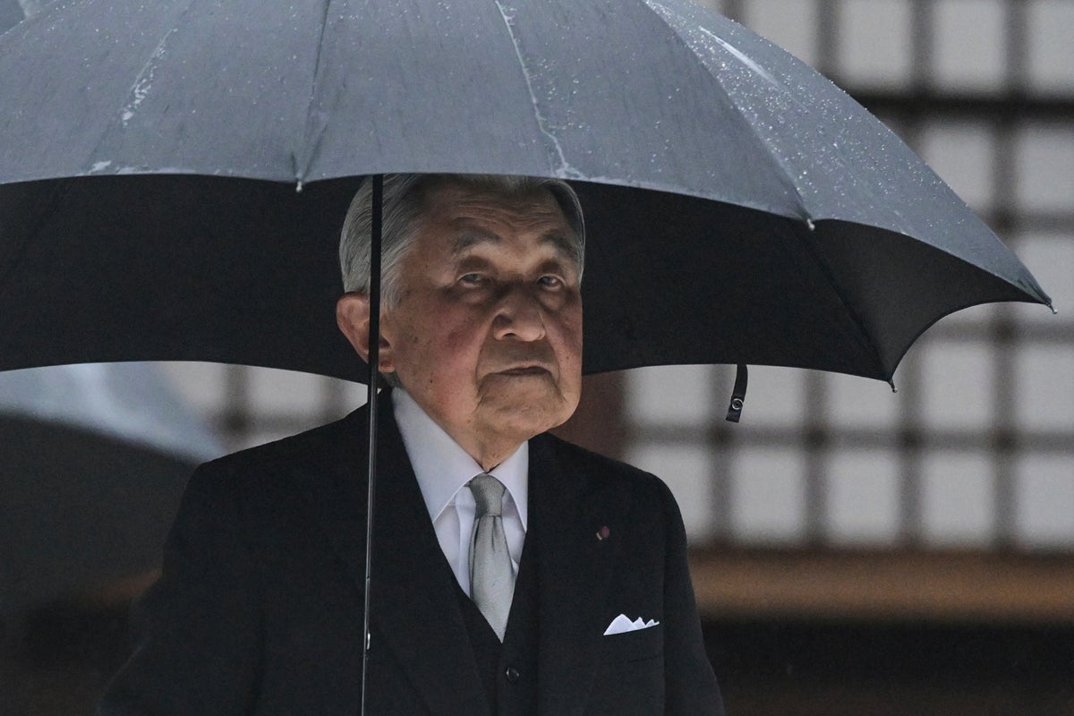 Japan's former Emperor Akihito hospitalized to get new treatment for heart condition