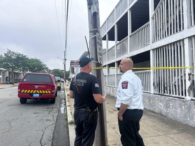 <p>Firefighters encountered heavy smoke and flames with residents trapped inside</p>