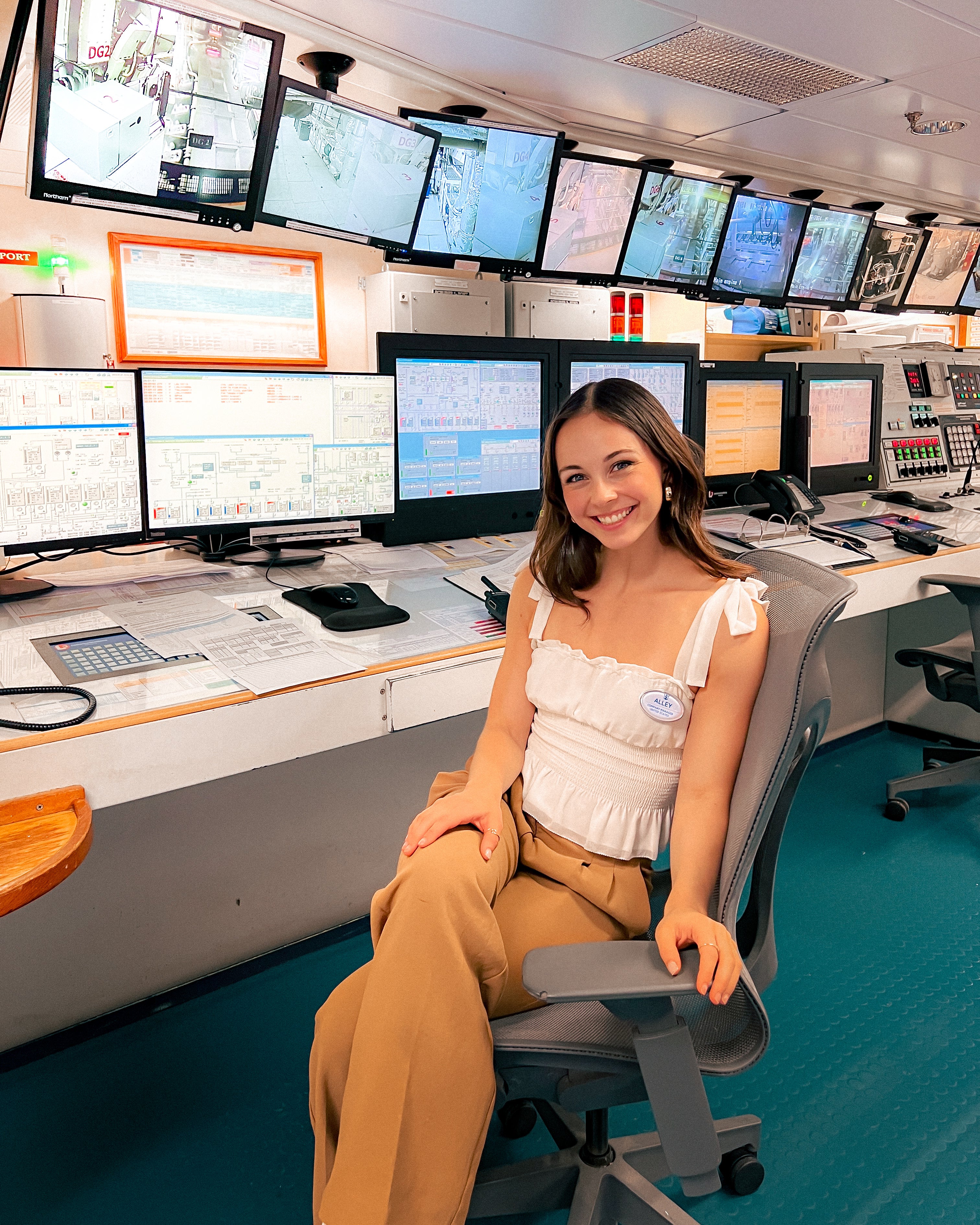 Alley reveals that at one point she was earning $6,000 a month at sea