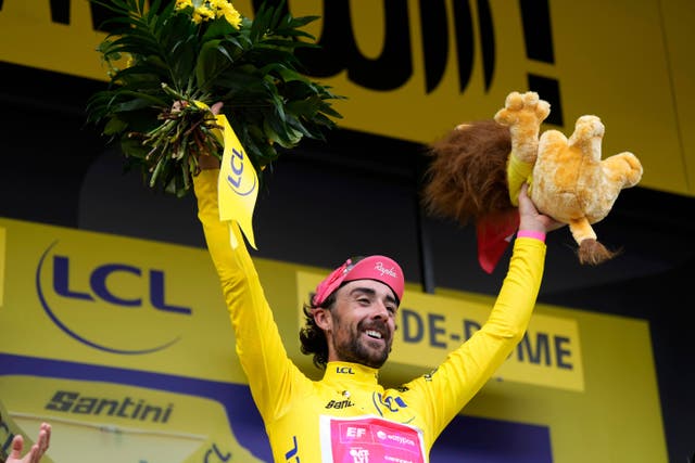 <p>Healy became the first Irishman to wear yellow since Stephen Roche</p>
