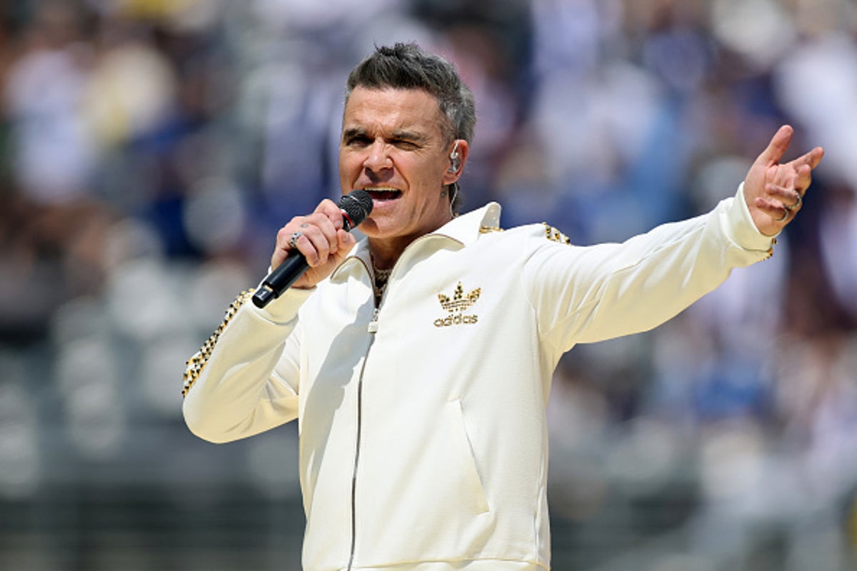 Robbie Williams says mother doesn’t know who he is anymore due to dementia