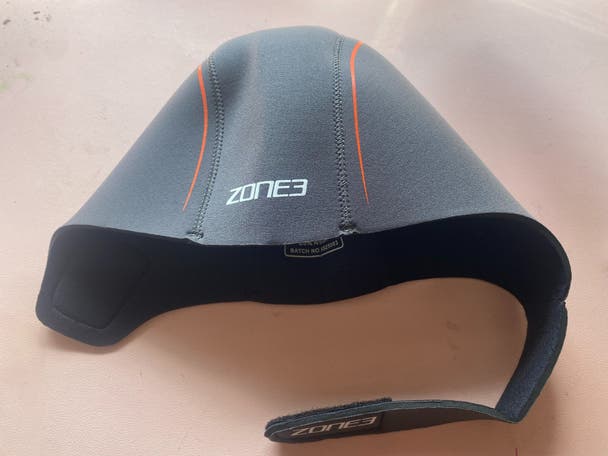 Zone3 neoprene swim cap