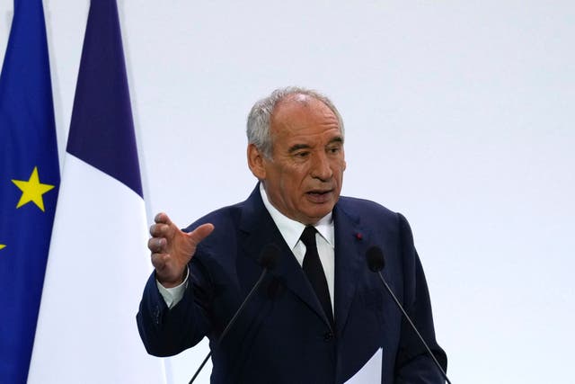 <p>French prime minister François Bayrou faces defeat in a confidence vote on Monday</p>