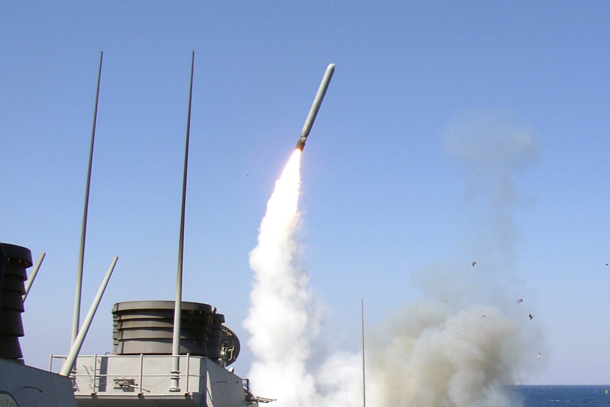 Ukraine-Russia war latest: Trump says not to ‘target Moscow’ after asking about ‘hitting’ Russian capital Ukraine-Russia war latest: Trump says not to ‘target Moscow’ after asking about ‘hitting’ Russian capital