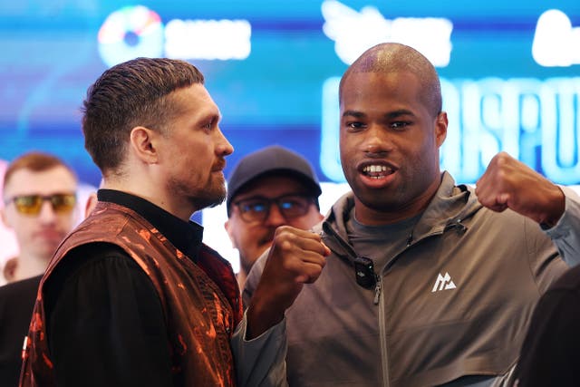 <p>Oleksandr Usyk and Daniel Dubois face off</p>