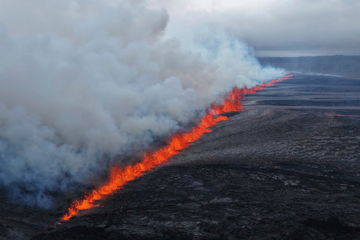 Volcanic Eruption Forces Evacuation of Iceland Villages, Blue Lagoon Spa