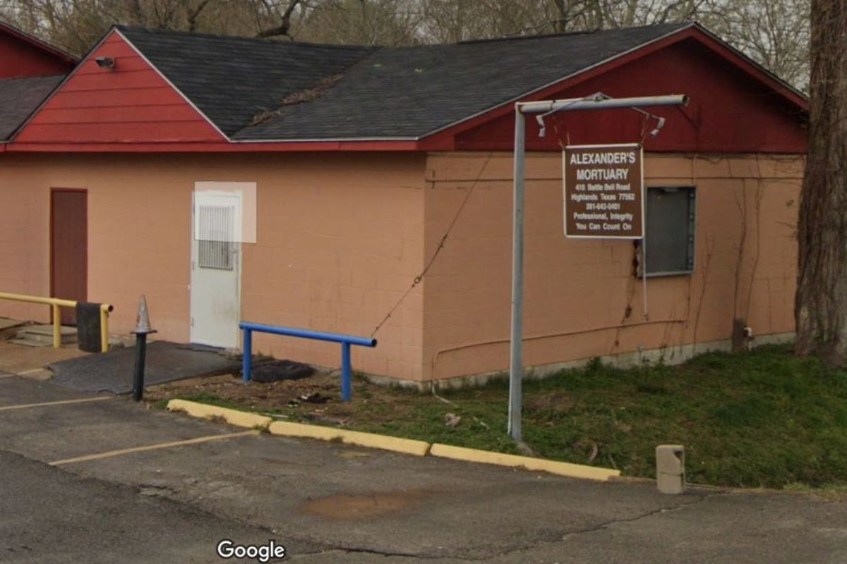 Funeral home worker fired for ‘disturbing’ photos with caskets: ‘Trying to go viral’