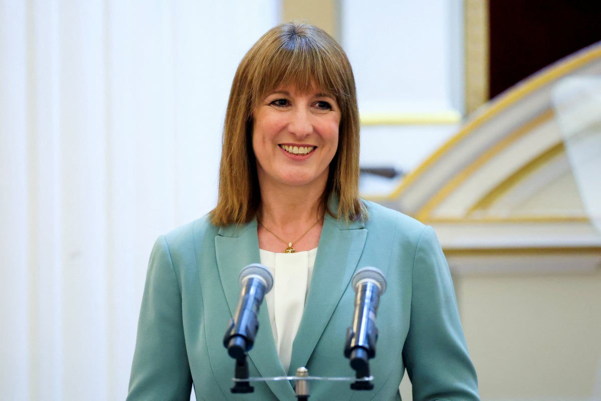 Rachel Reeves ‘could extend fuel duty freeze in autumn Budget’ in cost of living boost