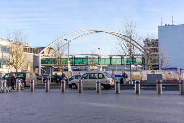 Heathrow, the country’s busiest airport, charges drivers a £7 drop off fee, while at Gatwick it is £10 for 10 minutes and an additional £1 for each minute up to 20 minutes
