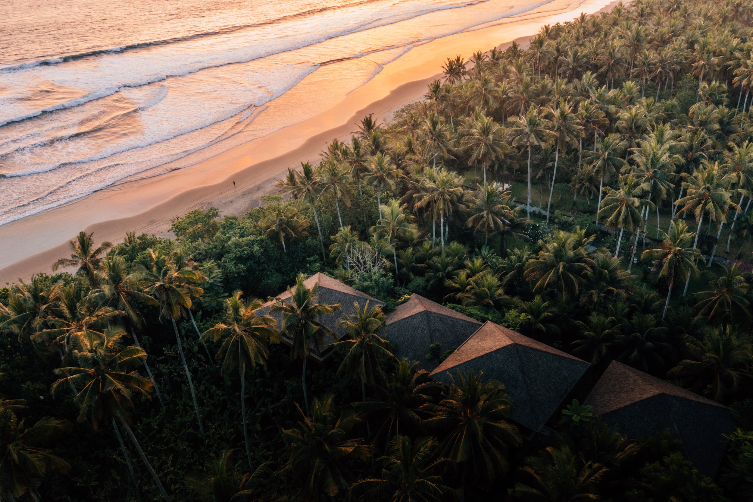 <p>Stay by Bali’s shoreline with these top-rated hotels on the Island of the Gods</p>