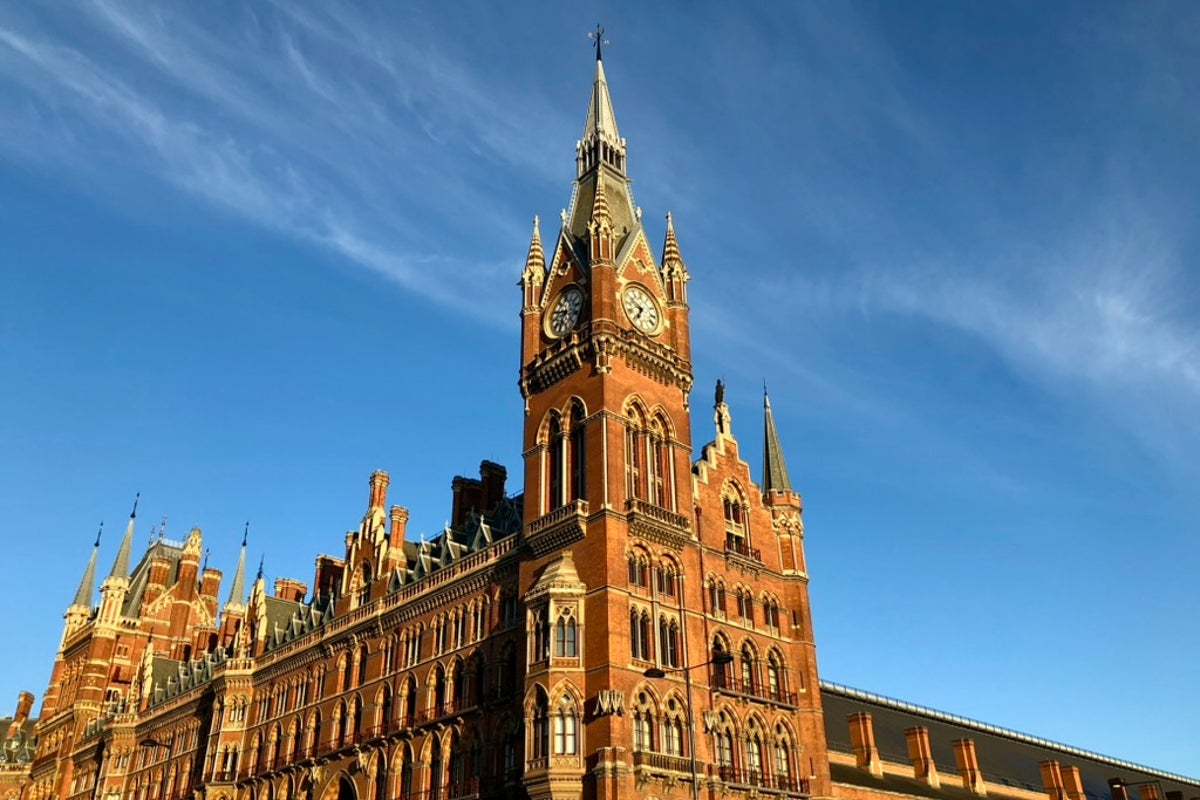 ‘10 busiest trains in England’ named as passenger numbers bounce back