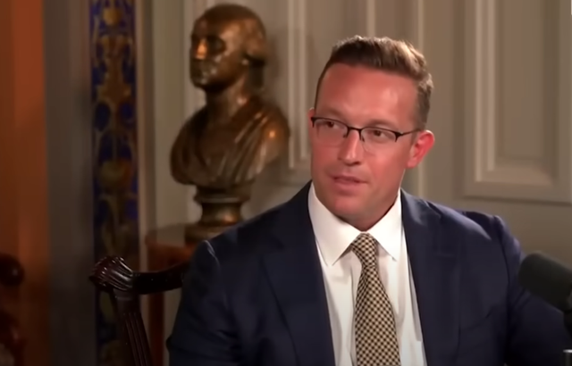 <p>MAGA podcaster Benny Johnson was widely ridiculed for celebrating comedian Shane Gillis' jokes about Donald Trump and Jeffrey Epstein, with observers noting he didn't realize the comic was making fun of the president.</p>