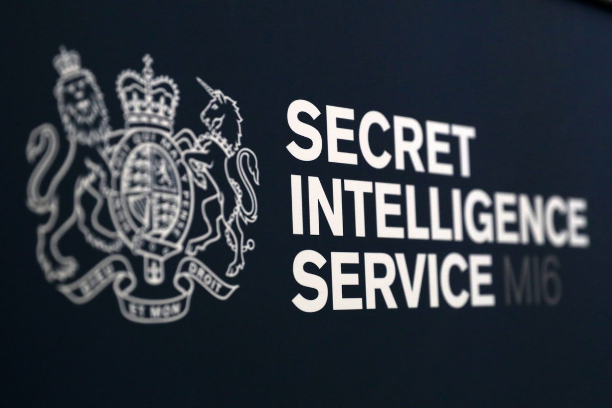 18 foreign spies sanctioned by UK government