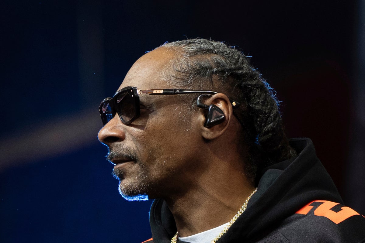 Snoop Dogg joins ownership group of Welsh soccer club Swansea