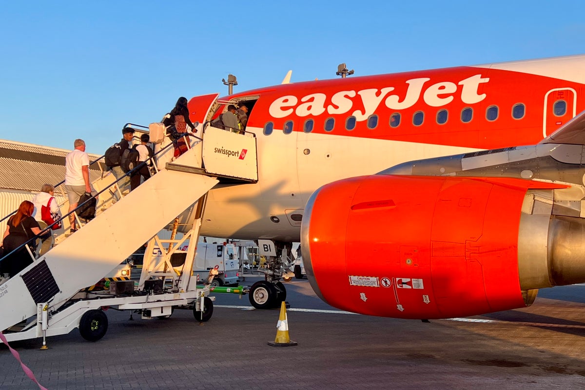 easyJet hit by ‘unexpected and significant costs’ from French air-traffic control strike