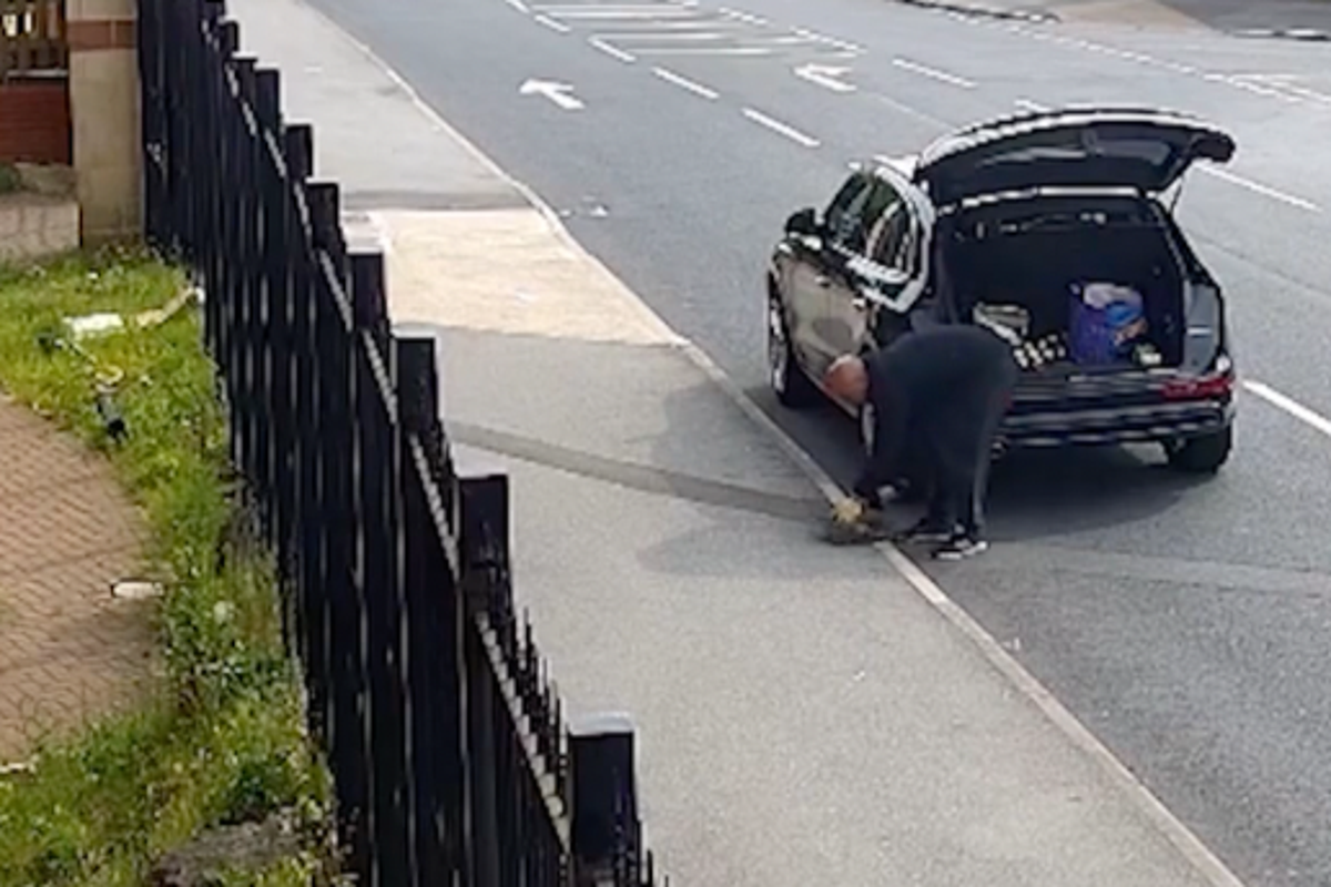 Man sentenced for dropping vermin outside religious venue