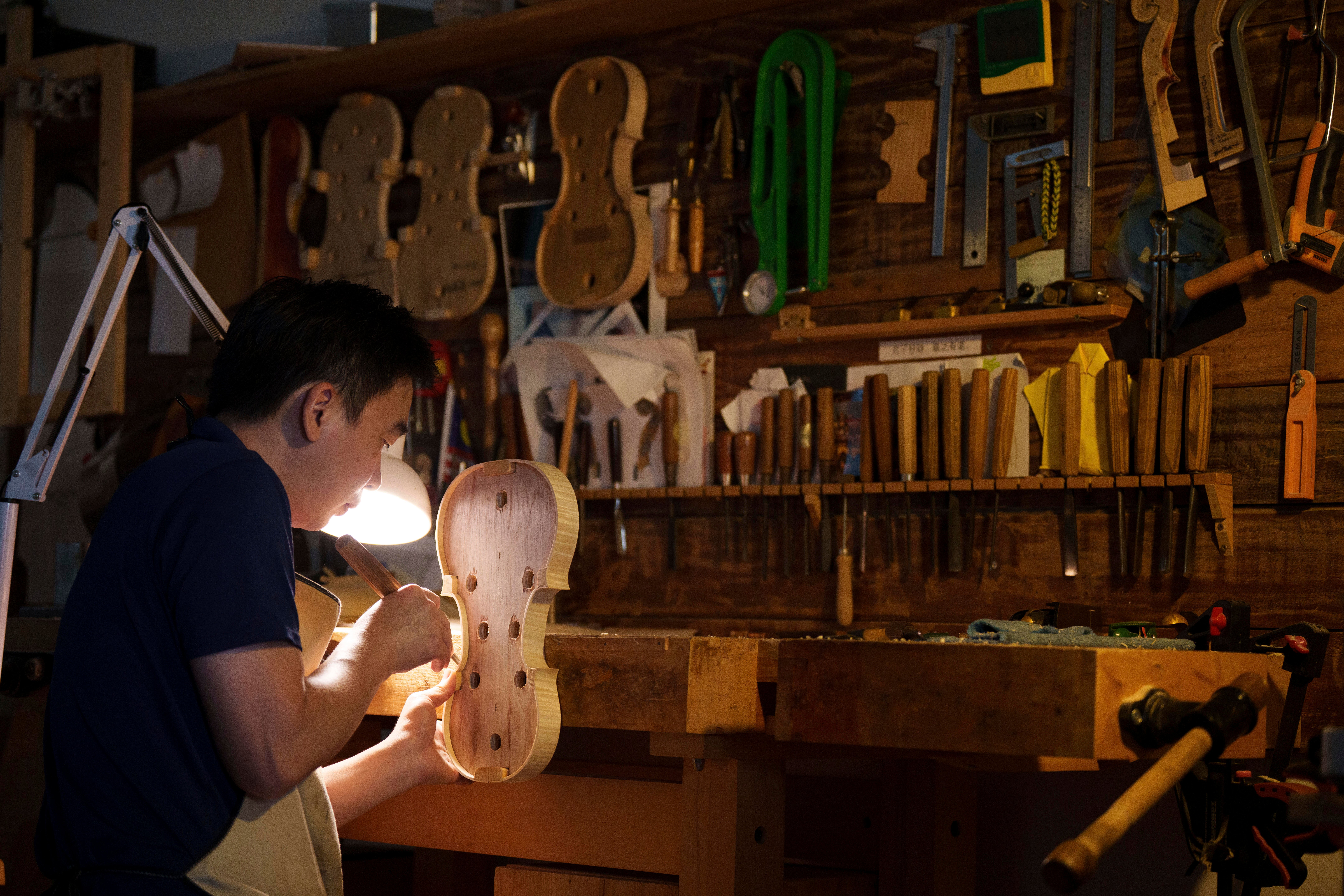 Malaysia Violin Maker