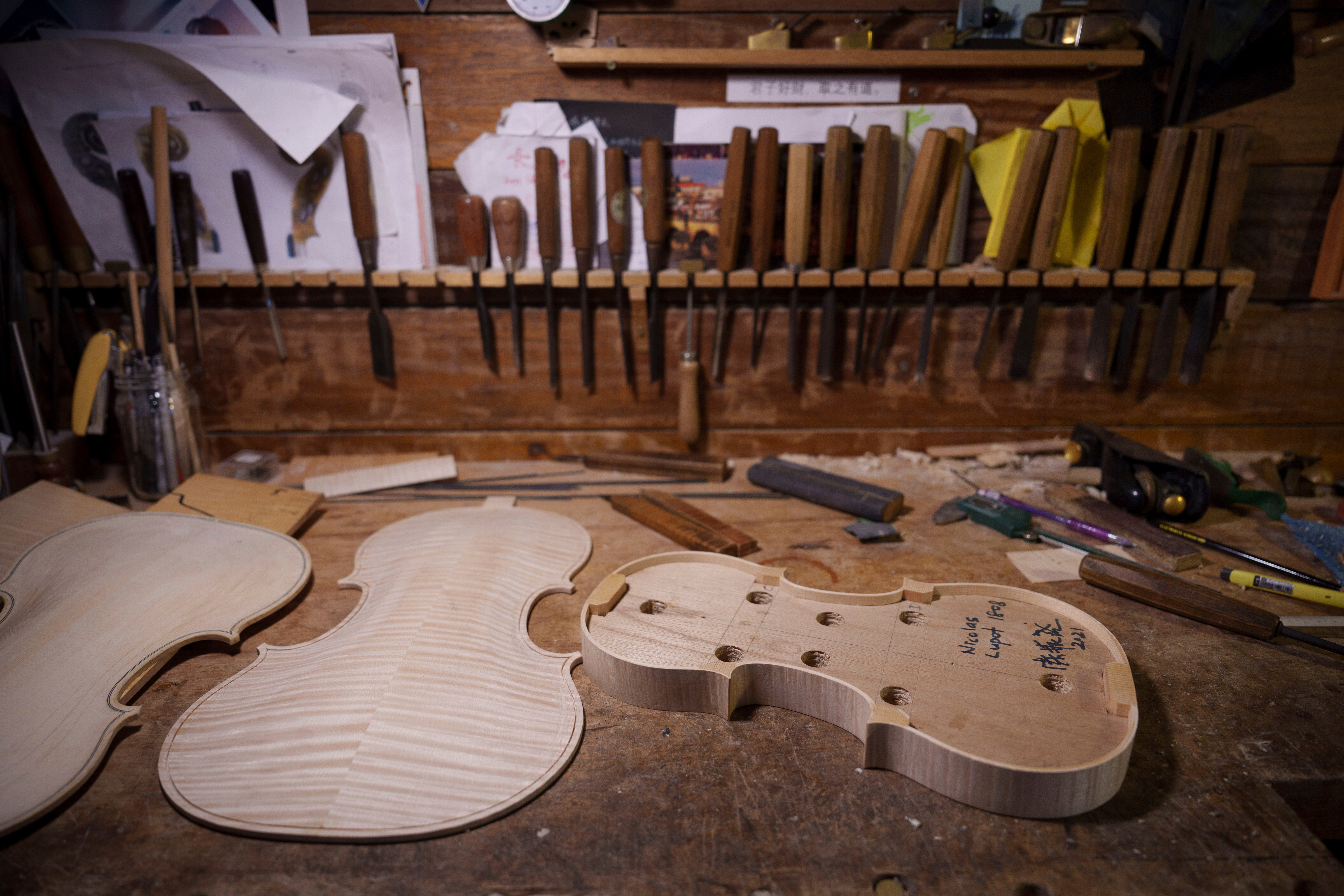 Malaysia Violin Maker