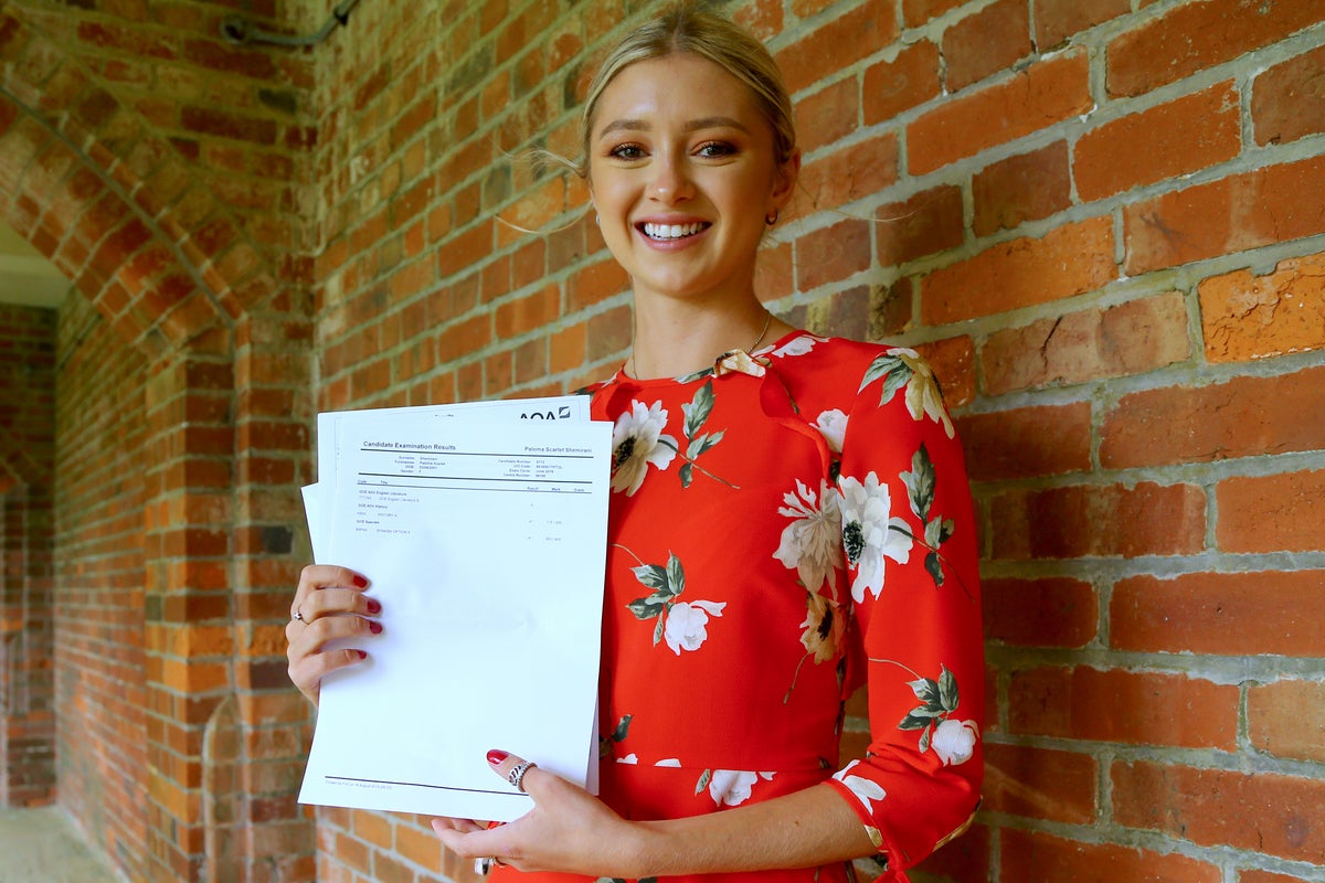 Doctor concerned mother influenced daughter's cancer treatment, inquest hears