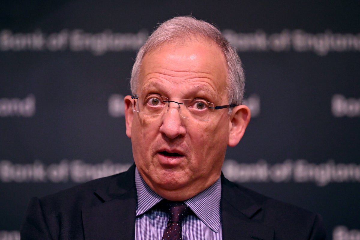 Major review calls for Ofwat to be scrapped as water bills set to soar 30% in next five years