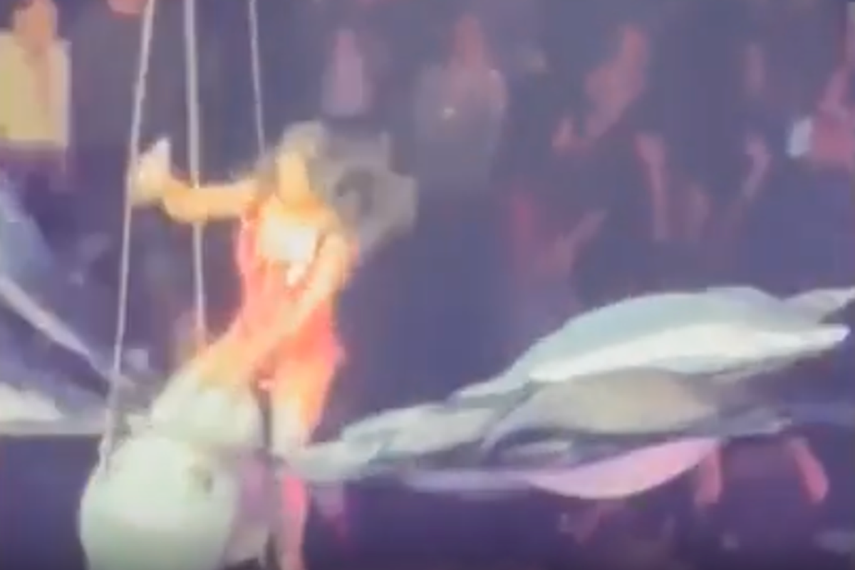 Katy Perry nearly falls as prop malfunctions mid-air over crowd