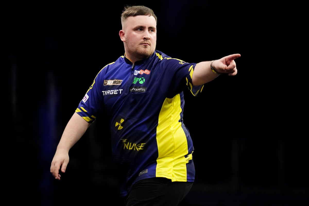 Littler Stages Comeback to Reach Matchplay Quarters