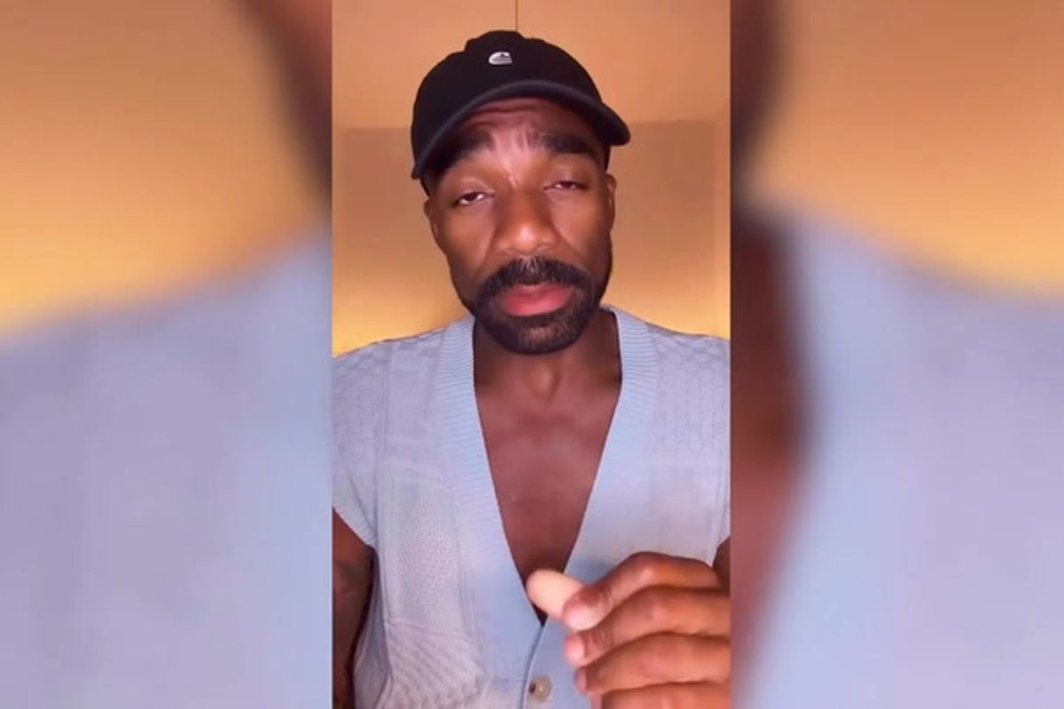 Strictly winner Ore Oduba cries after falling victim to online scam