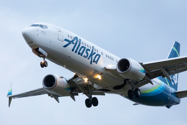 <p>Passengers took to X to complain about Alaska Airlines delays</p>