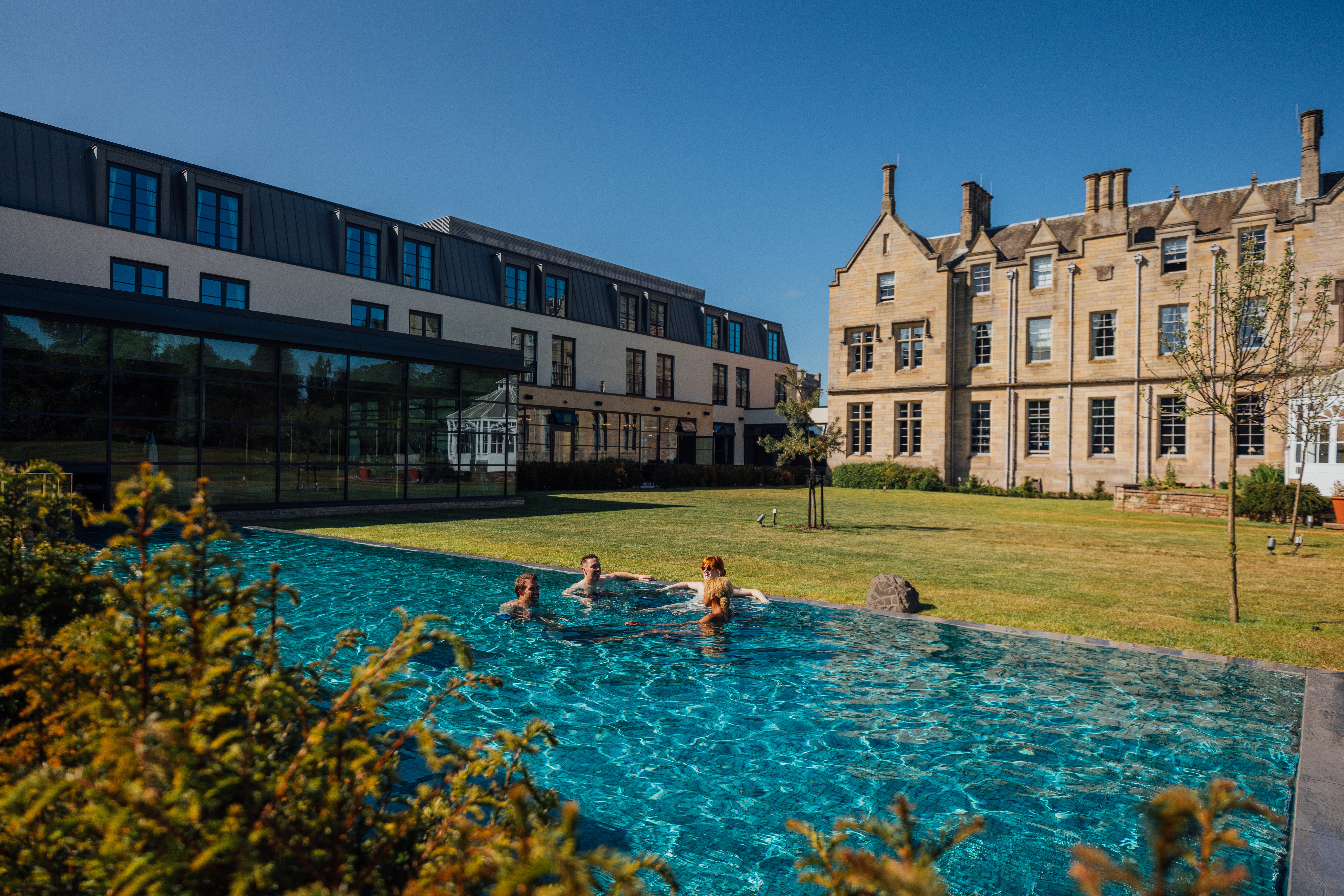 Make a splash, whatever the weather, at SCHLOSS Roxburghe
