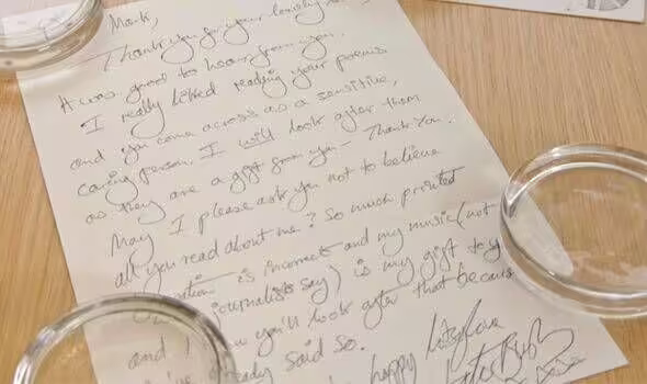 Kate Bush's 'incredible' letter to a fan on 'Antiques Roadshow'