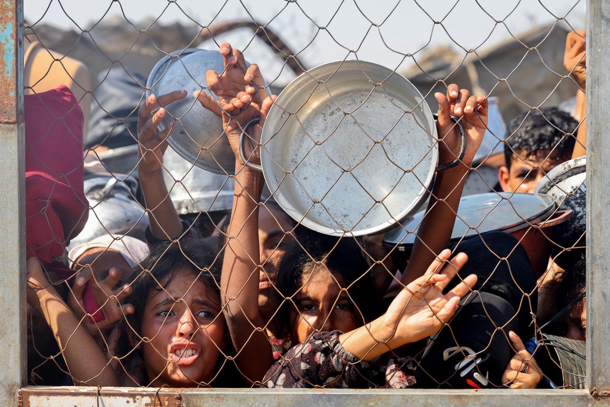 Palestinian Hunger Children starving to death in Gaza, as medics themselves faint from ...