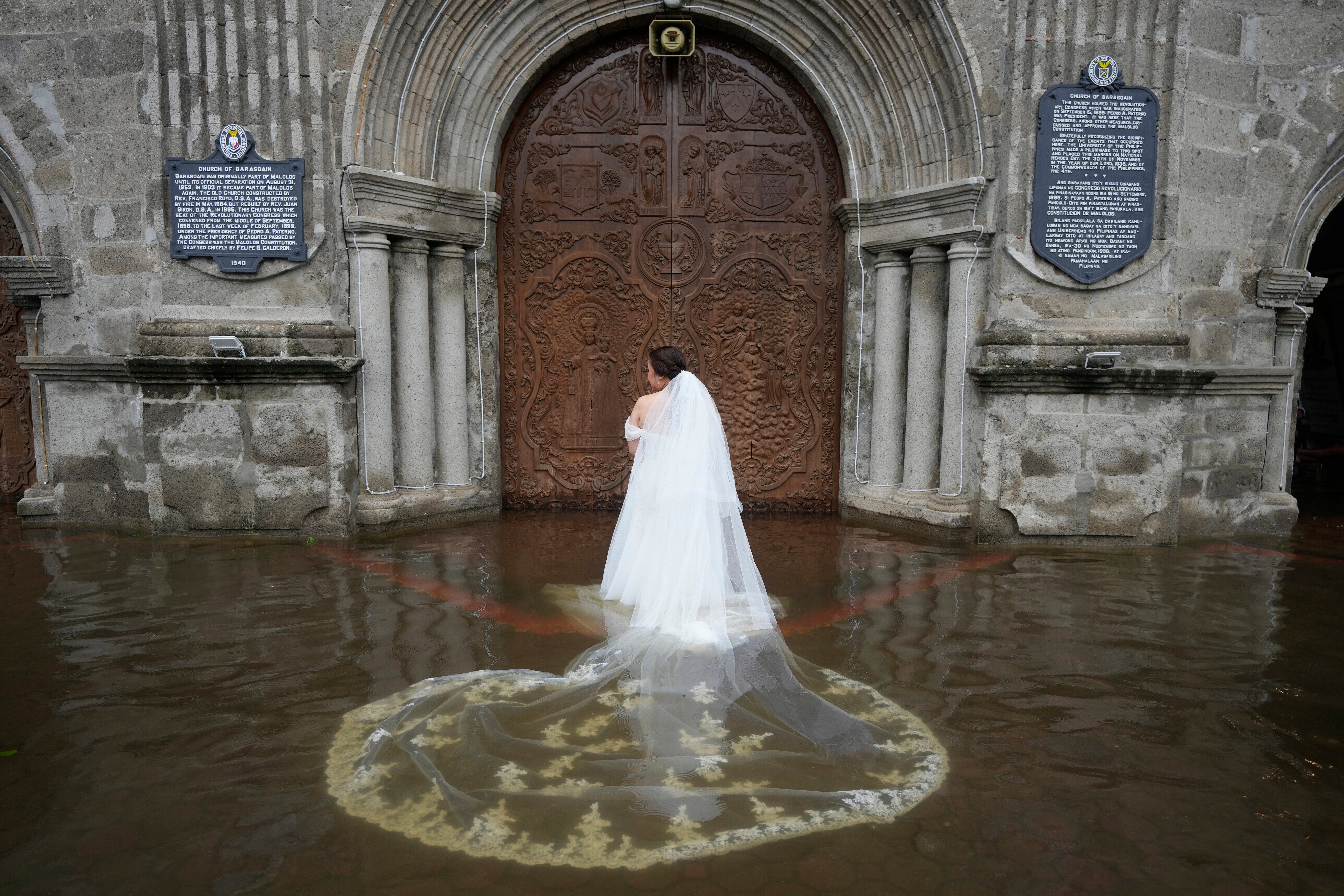 Philippines Flooded Wedding Photo Gallery
