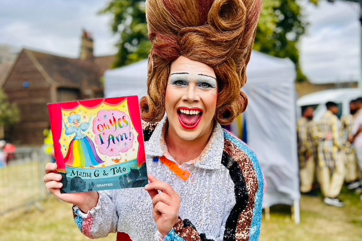 Pantomime dame hits out at council's attack' after library storytime event cancelled