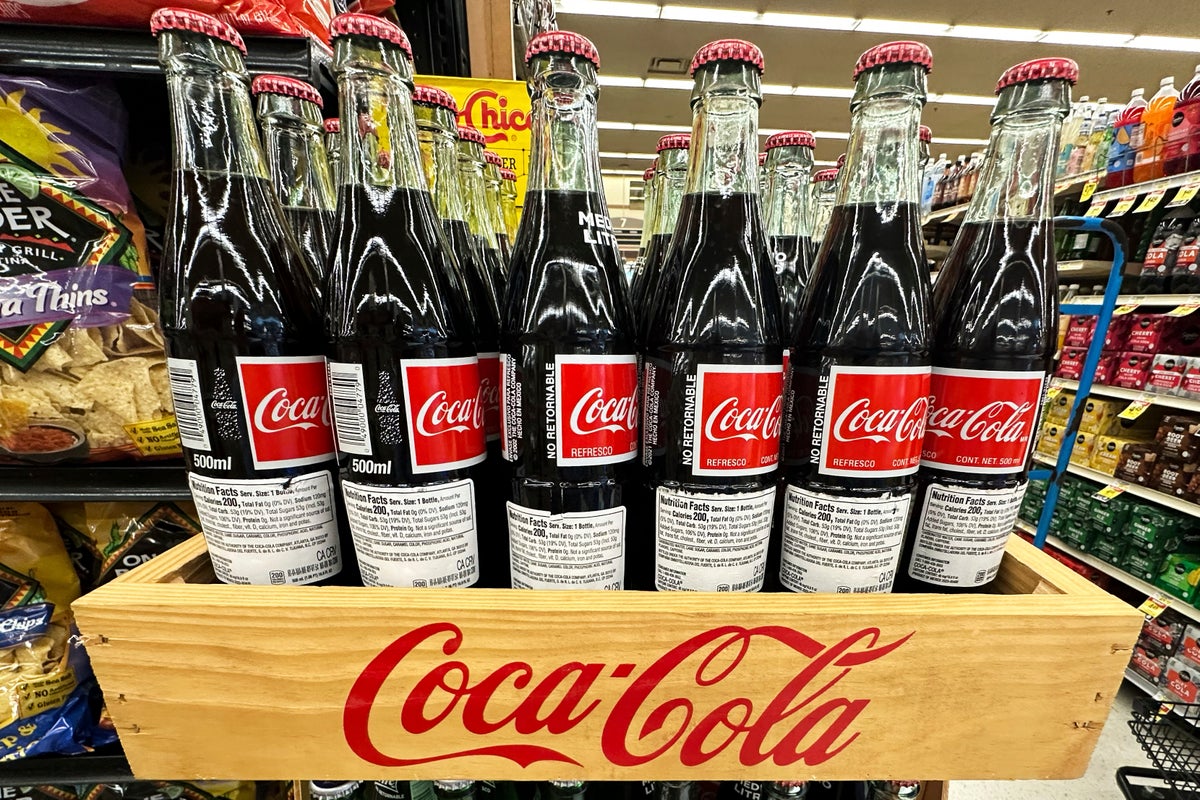 Sweetening soft drinks: What to know about sugar, high-fructose corn syrup and their alternatives