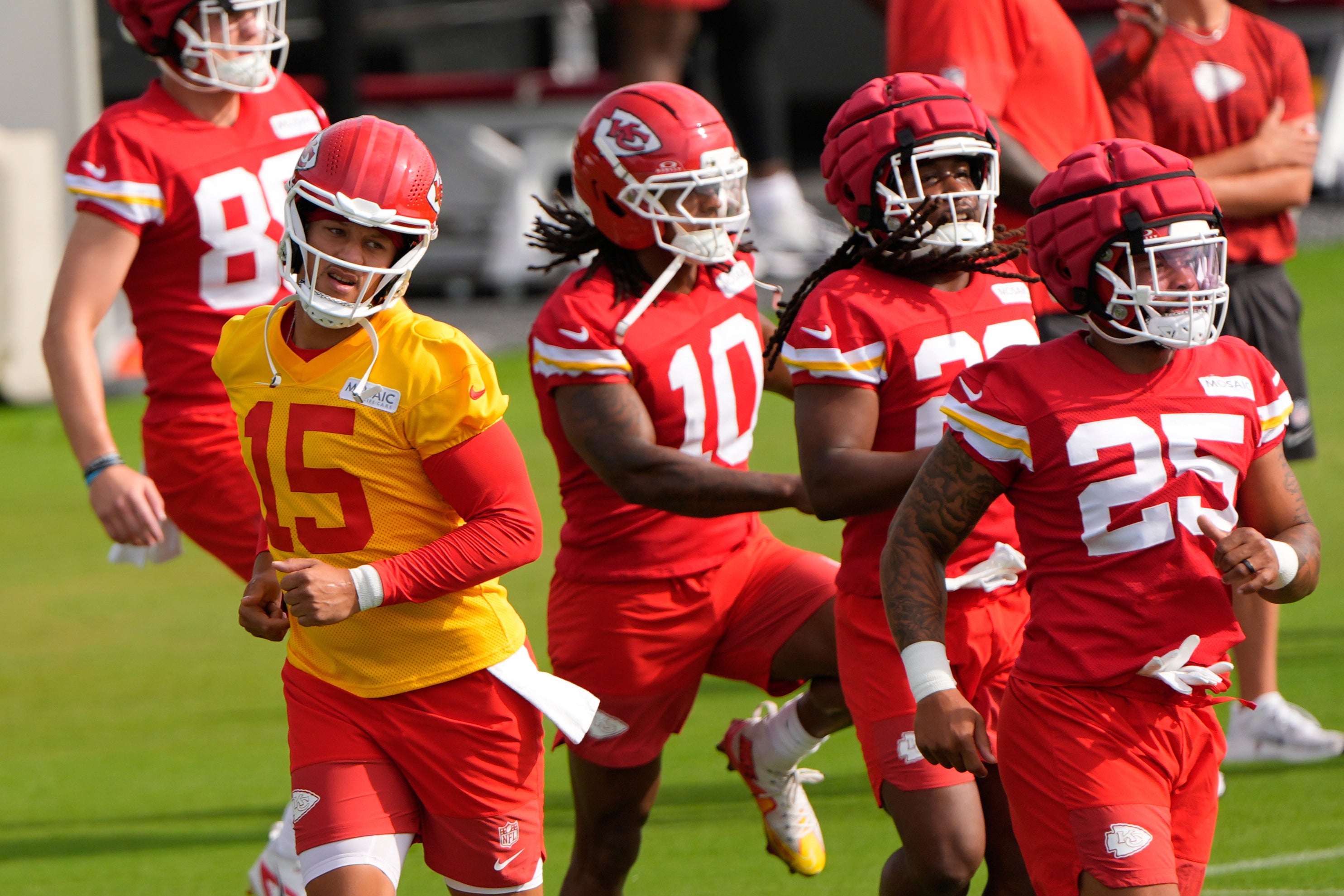 CHIEFS CAMPAMENTO