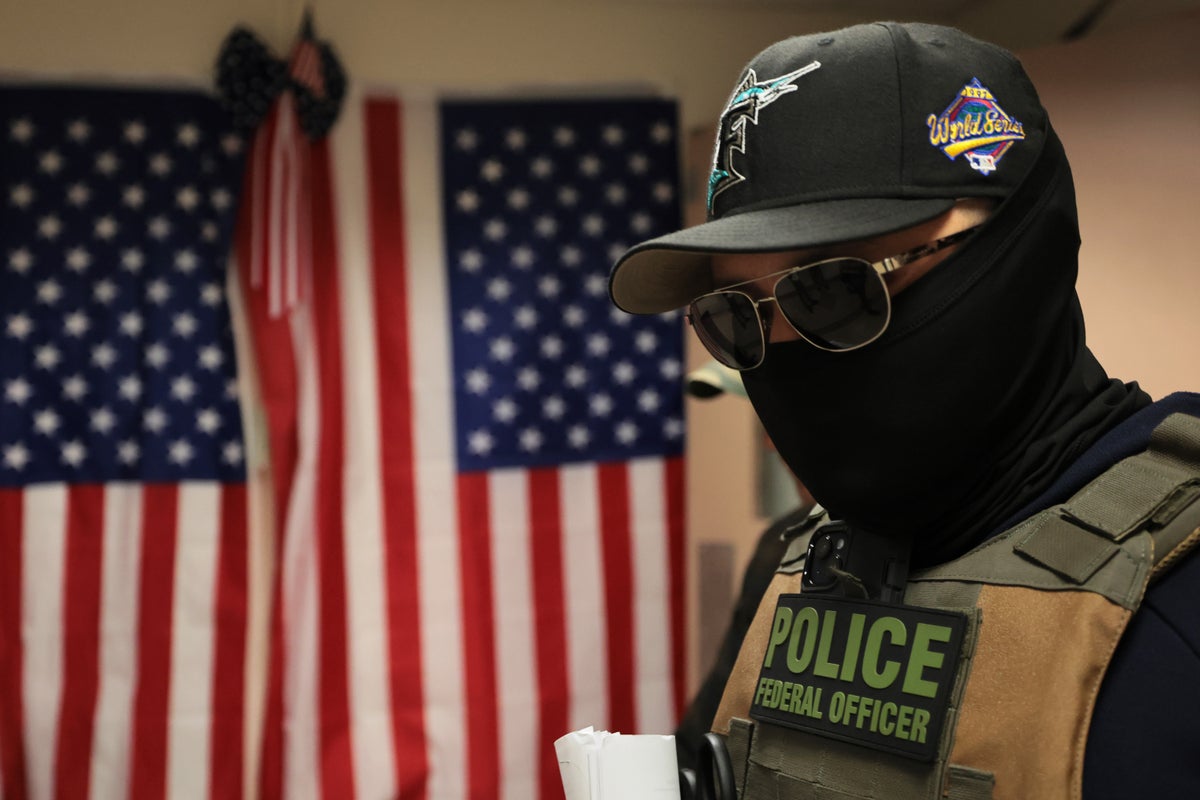 Homeland Security urges Americans to report former lovers to ICE: ‘From domestic abuser to deported loser’