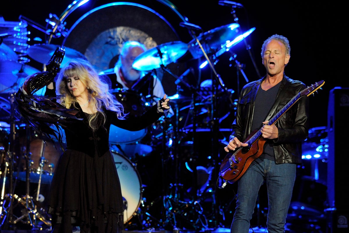 Fleetwood Mac stars make album announcement after days of fan speculation