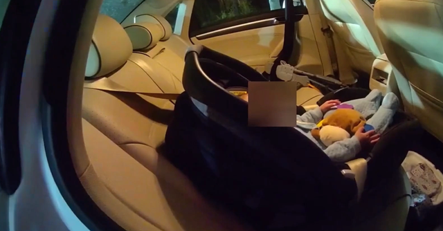 <p>Baby rescued from car after parents went drinking</p>